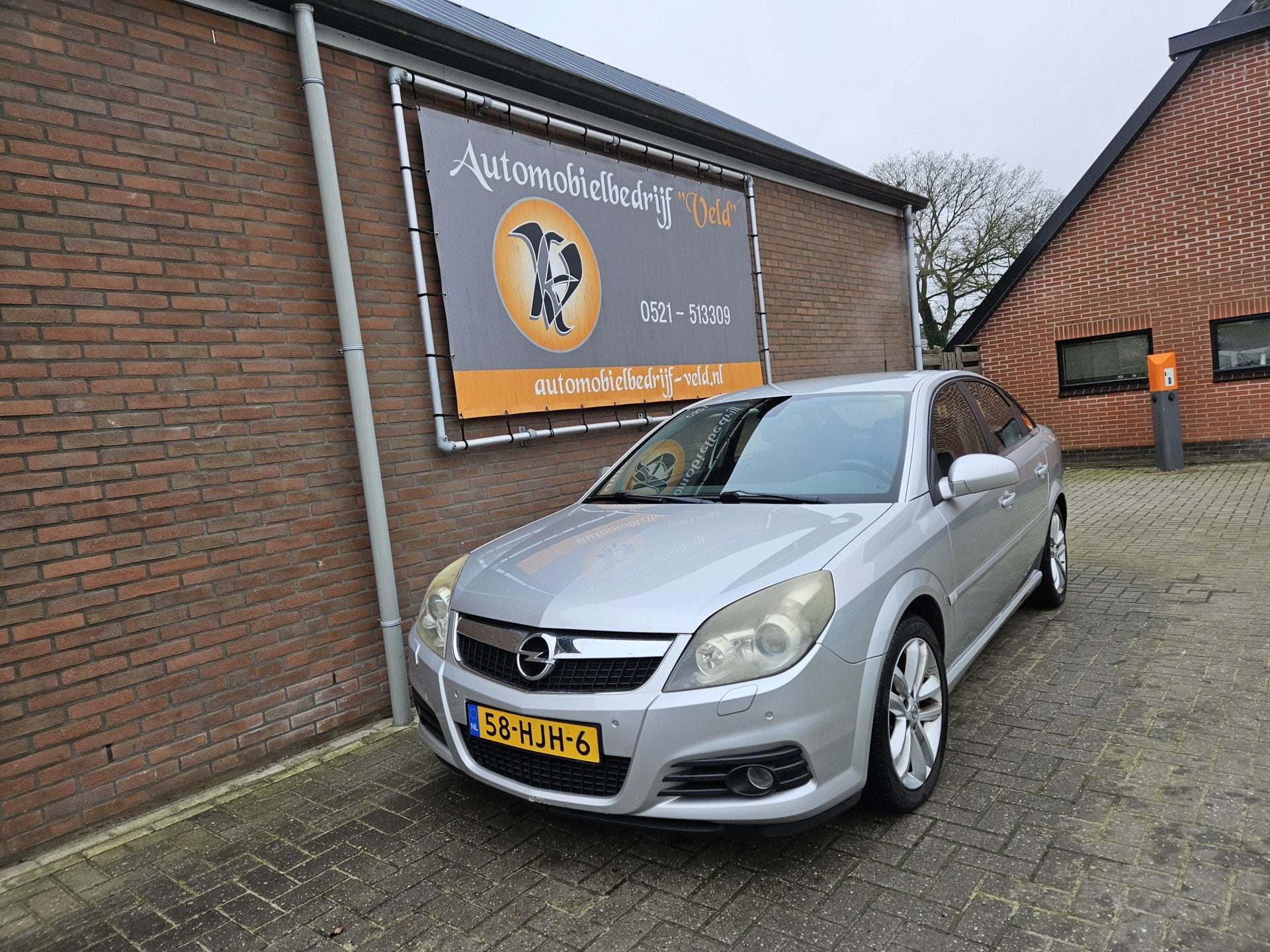 Opel Vectra GTS 1.8-16V Executive (bj 2008), Auto's, Opel, Voorwielaandrijving, Gebruikt, Zwart, 4 cilinders