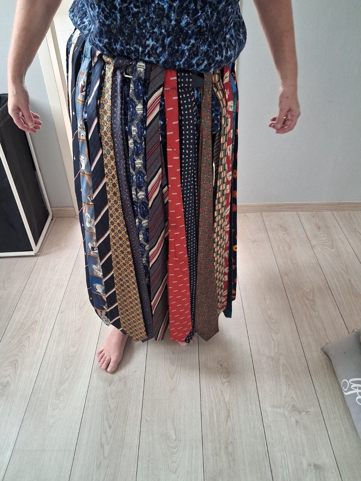 handgemaakte rok van 37 stropdassen - past tot maat 50, Ophalen, Gedragen, Maat 46/48 (XL) of groter
