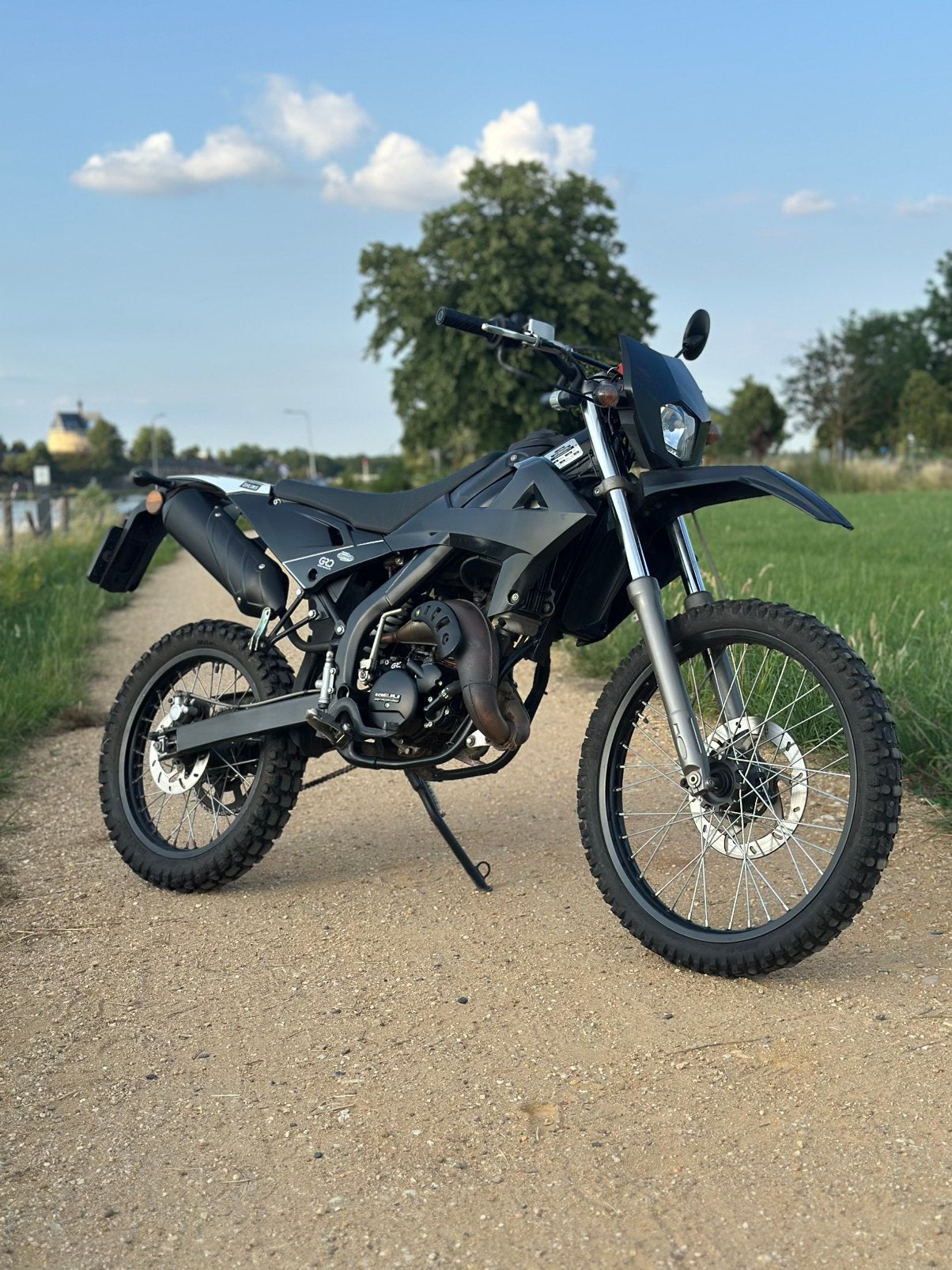 Rieju MRT 50 - schakelbrommer - 2022, 6 versnellingen, Gebruikt, 50 cc, Ophalen