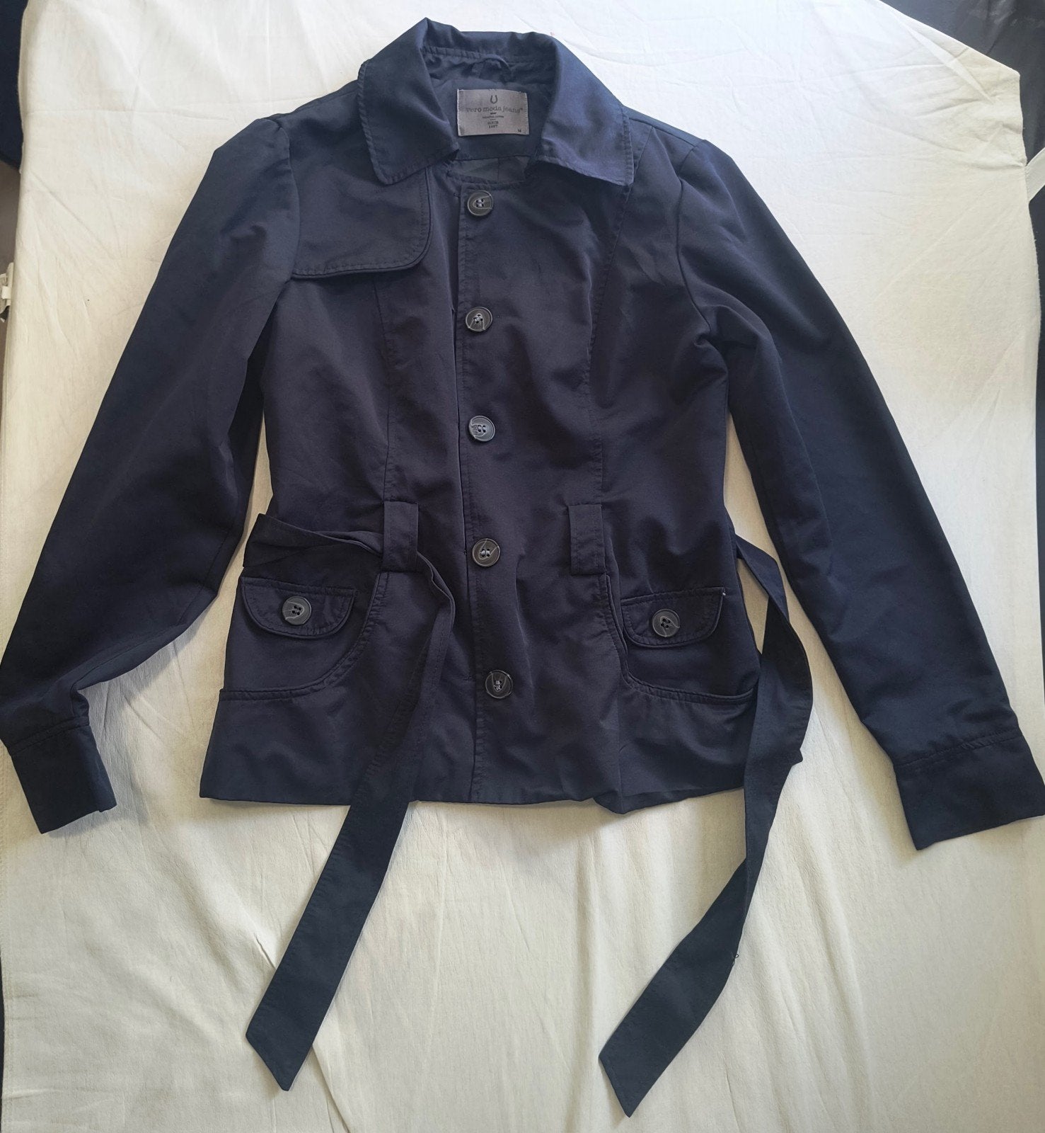Vero Moda Donkerblauwe Jas  short Thermo coat Maat M, Maat 38/40 (M), Blauw, Ophalen of Verzenden, Zo goed als nieuw