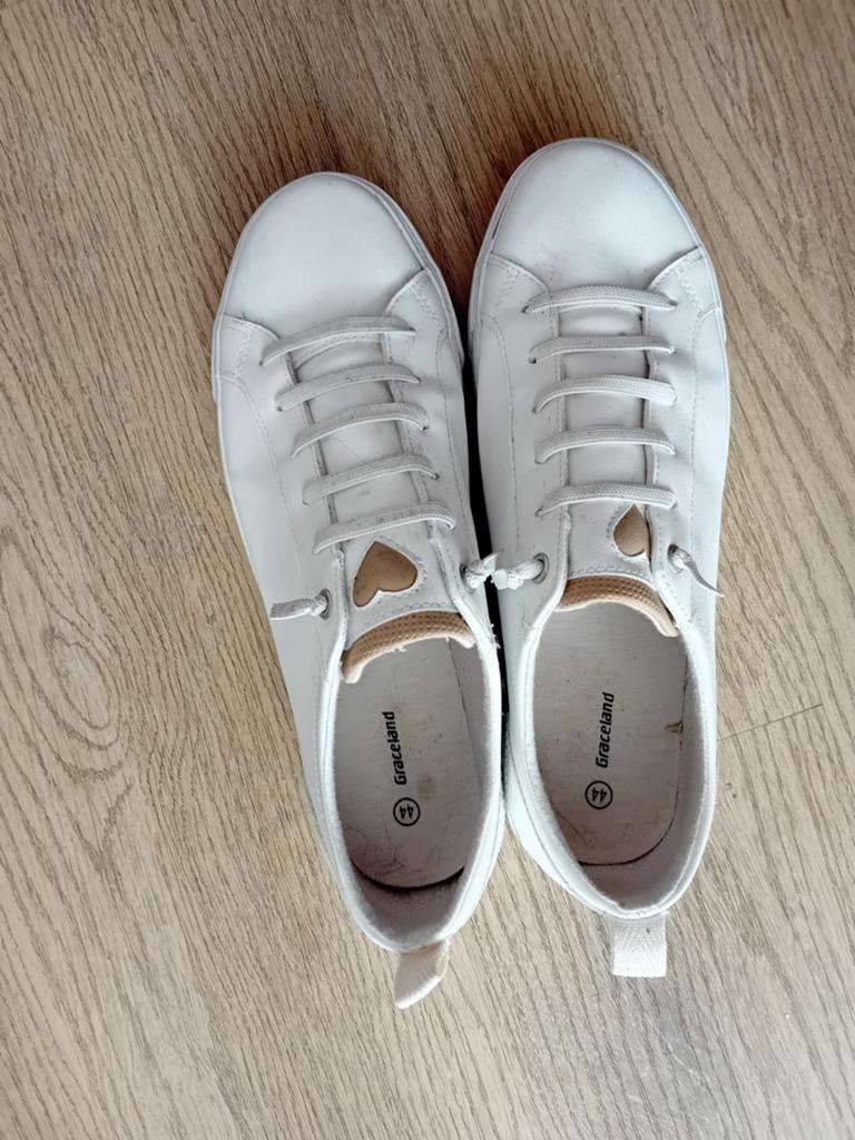 Damesschoenen maat 44.Weinig gedragen, Ophalen of Verzenden, Zo goed als nieuw, Sneakers of Gympen