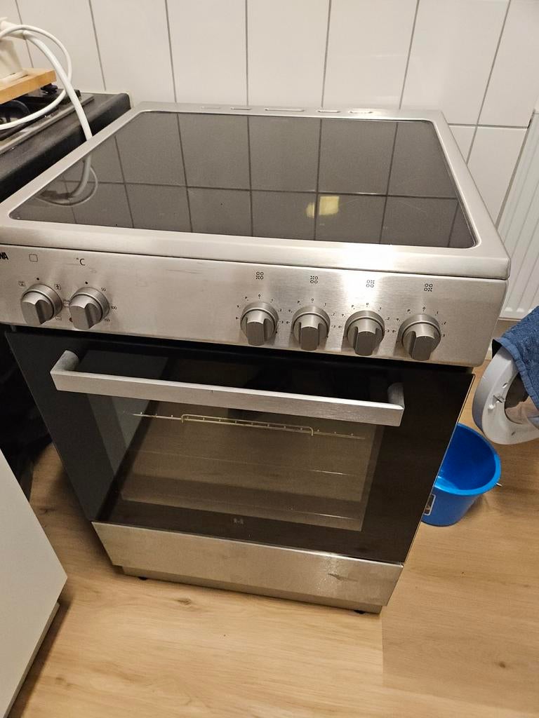 Etna FIV560RVS inductiefornuis voor 2-fase kookgroep, Witgoed en Apparatuur, Fornuizen, Zo goed als nieuw, Inductie, Vrijstaand