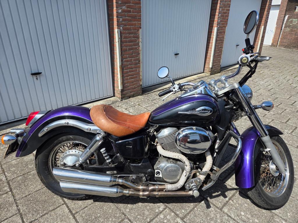 Honda shadow ace 2 tone., 750 cc, 2 cilinders, Particulier, Handgeschakeld