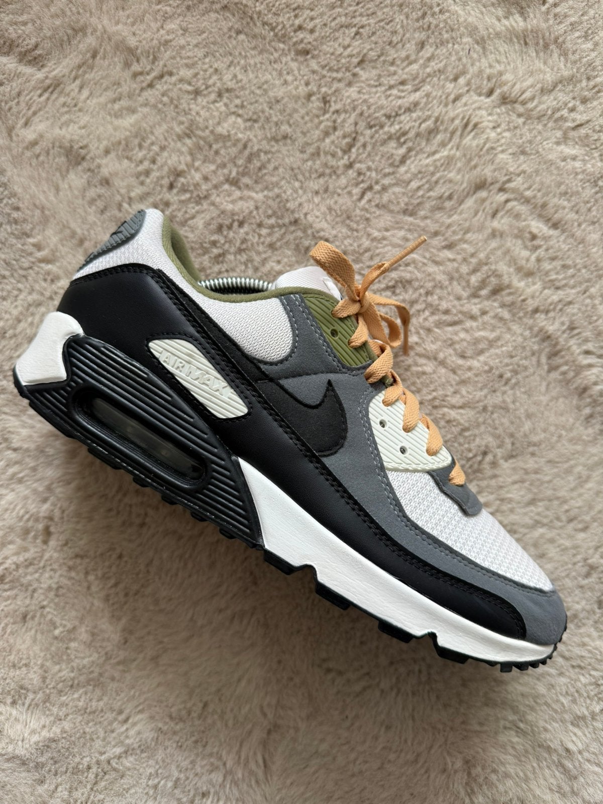 Nike air max 90 ID green grey 44.5, Kleding | Heren, Ophalen of Verzenden, Overige kleuren