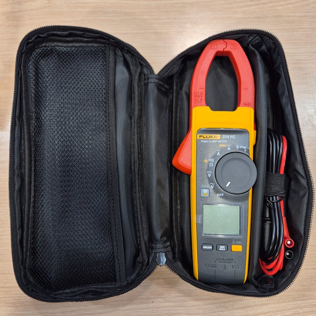 FLUKE 374 fc nieuw! in doos en bijbehorende hoes., Fluke, Gebruikt, https://www.fluke.com/nl-nl/ondersteuning/contact, 6920 Seaway Blvd, Everett, WA 98203, Verenigde Staten