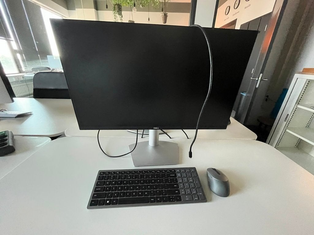 8x Dell werkplekset compleet; slechts €50 per set, Computers en Software, Dockingstations, Ophalen, Laptop, Zo goed als nieuw