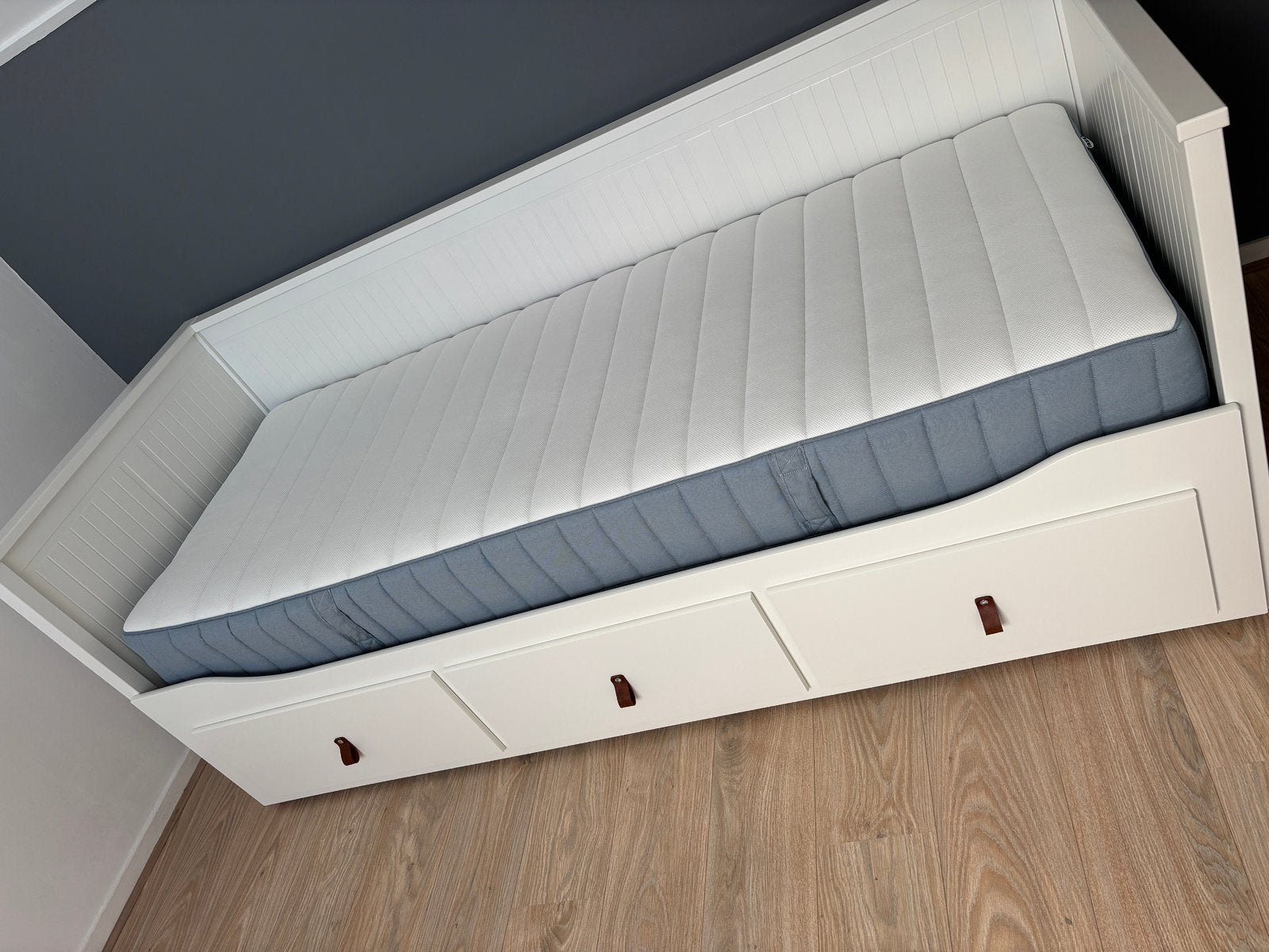 Ikea Hemnes bedbank + matras - 80x200, Ophalen, Wit, Tweepersoons, Zo goed als nieuw