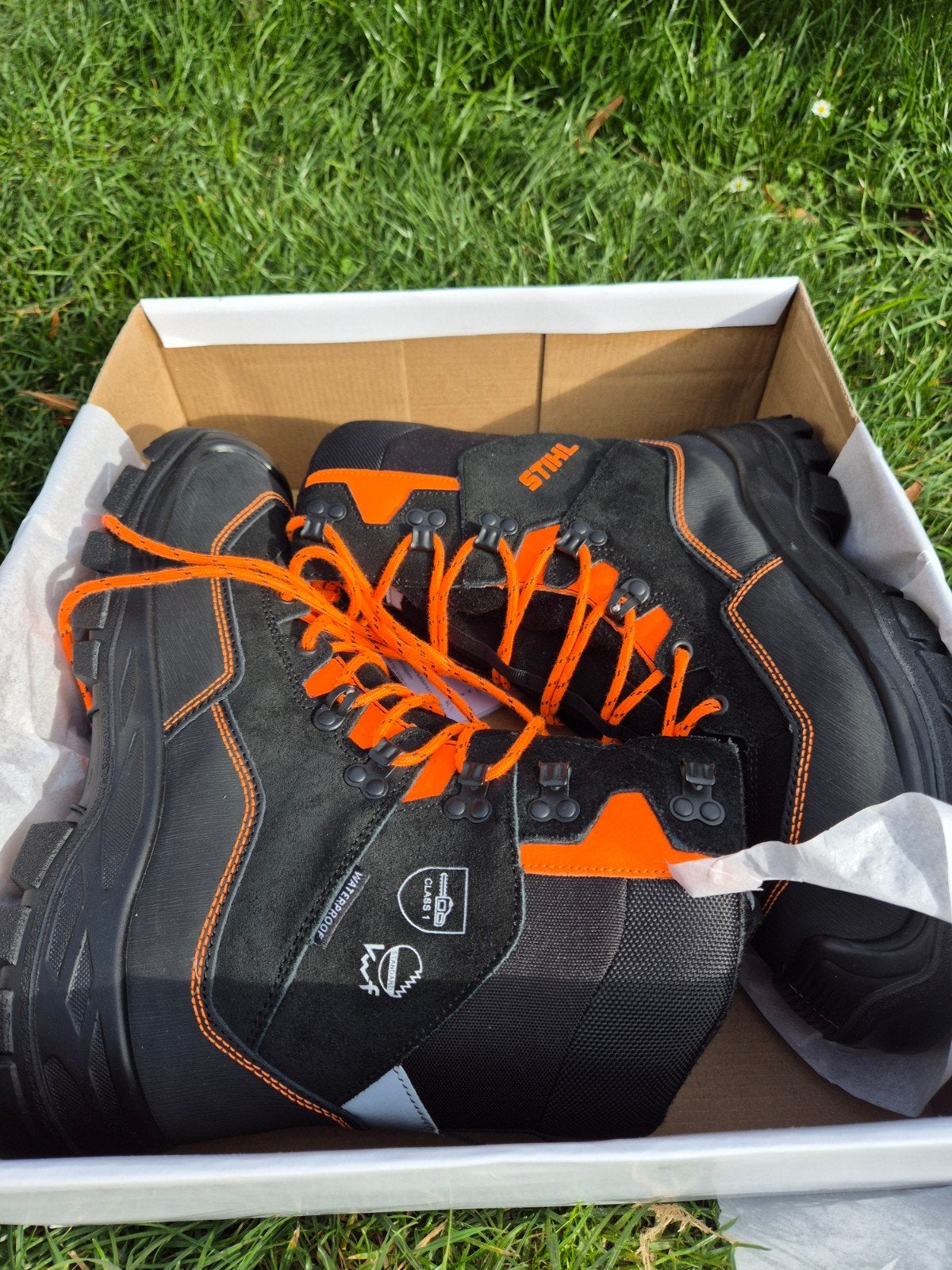 stihl zaagschoenen maat 45, Tuin en Terras, Ophalen of Verzenden, Nieuw, Schoenen, Stihl