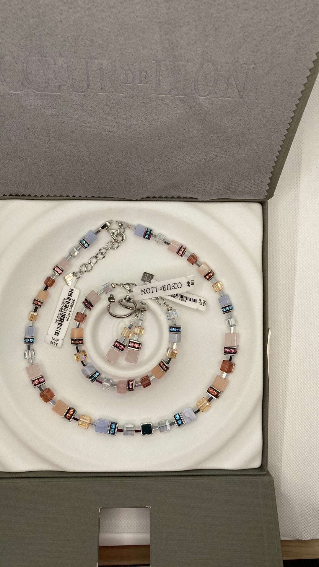 ❤️Coeur de lion❤️, Sieraden, Tassen en Uiterlijk, Kettingen, Ophalen of Verzenden, Zo goed als nieuw, Roze, Overige materialen