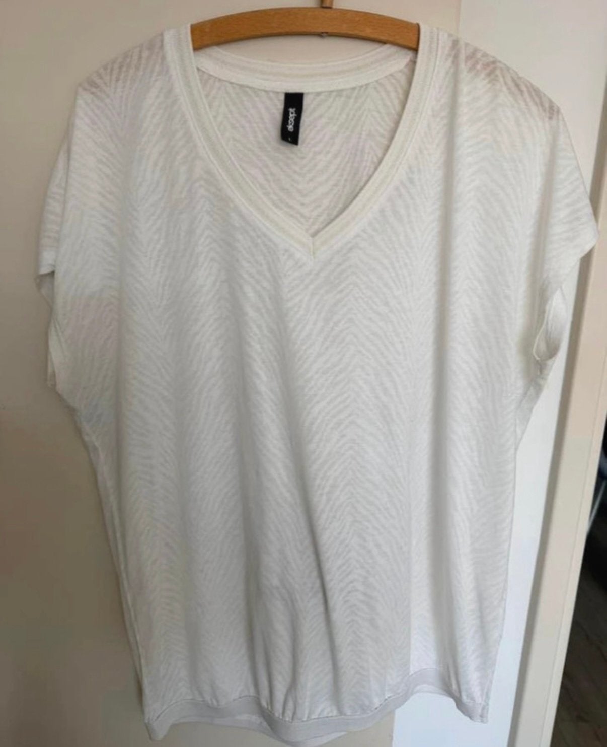 Shoeby Eksept top maat L, Wit, Maat 42/44 (L), Ophalen of Verzenden, Korte mouw
