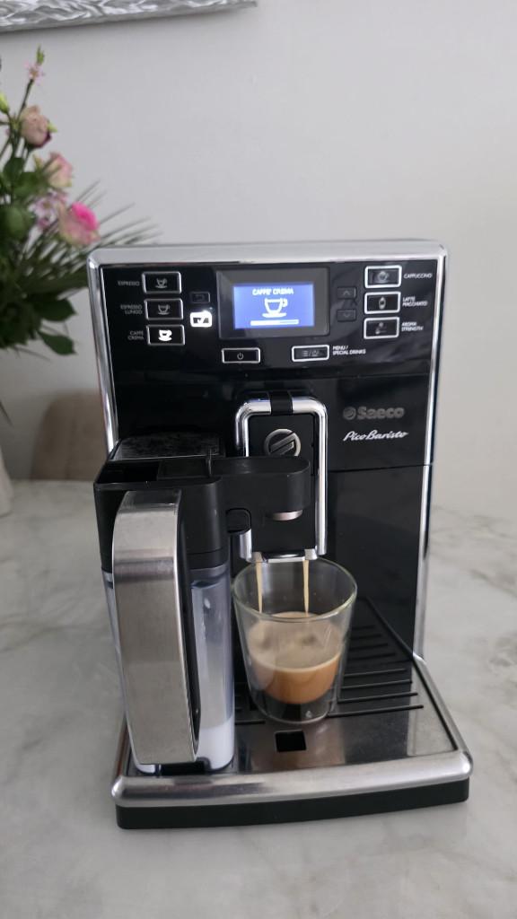 :Saeco PicoBaristo HD8925 – Volautomatische koffiemachine, Witgoed en Apparatuur, Koffiezetapparaten, Ophalen, Afneembaar waterreservoir