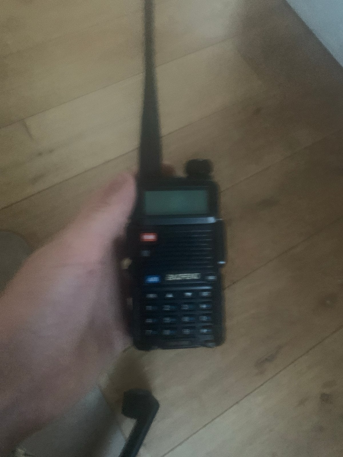Baofeng UV-5R Portofoon met Oplader en Microfoon, Ophalen, Zo goed als nieuw, Portofoon of Walkie-talkie, Handsfree-functie