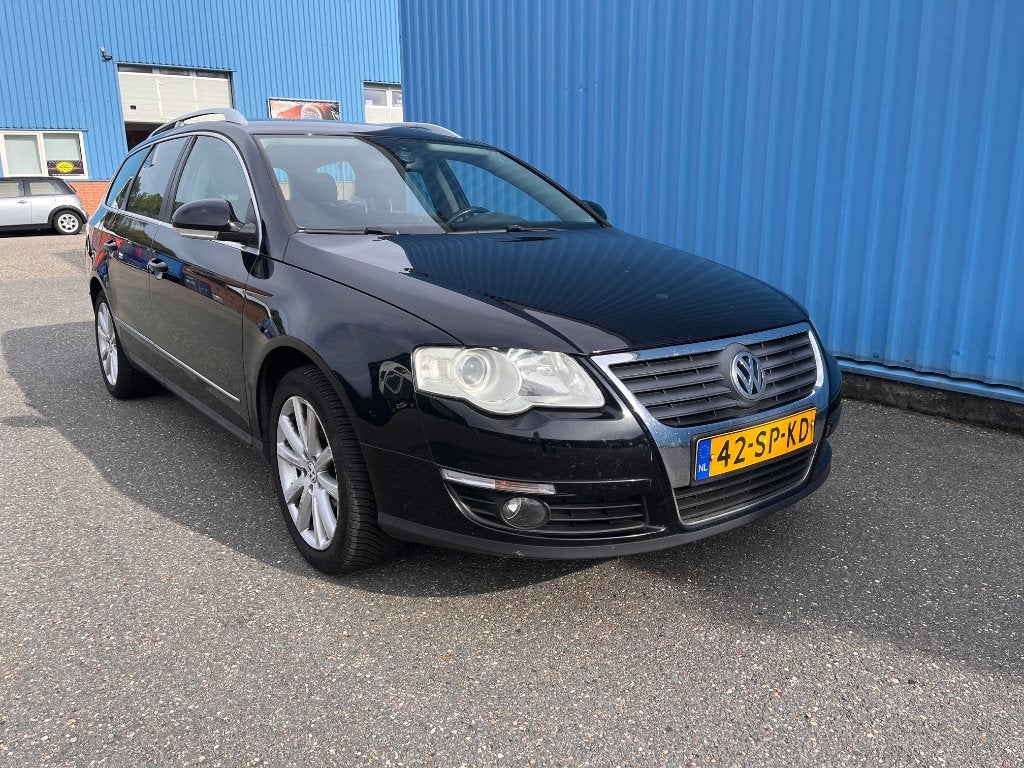 VW Passat Variant 2.0 TFSI  200 PK Turbo ! NAP  APK Sep 2027, Auto's, Voorwielaandrijving, Dealer onderhouden, Zwart, 4 cilinders
