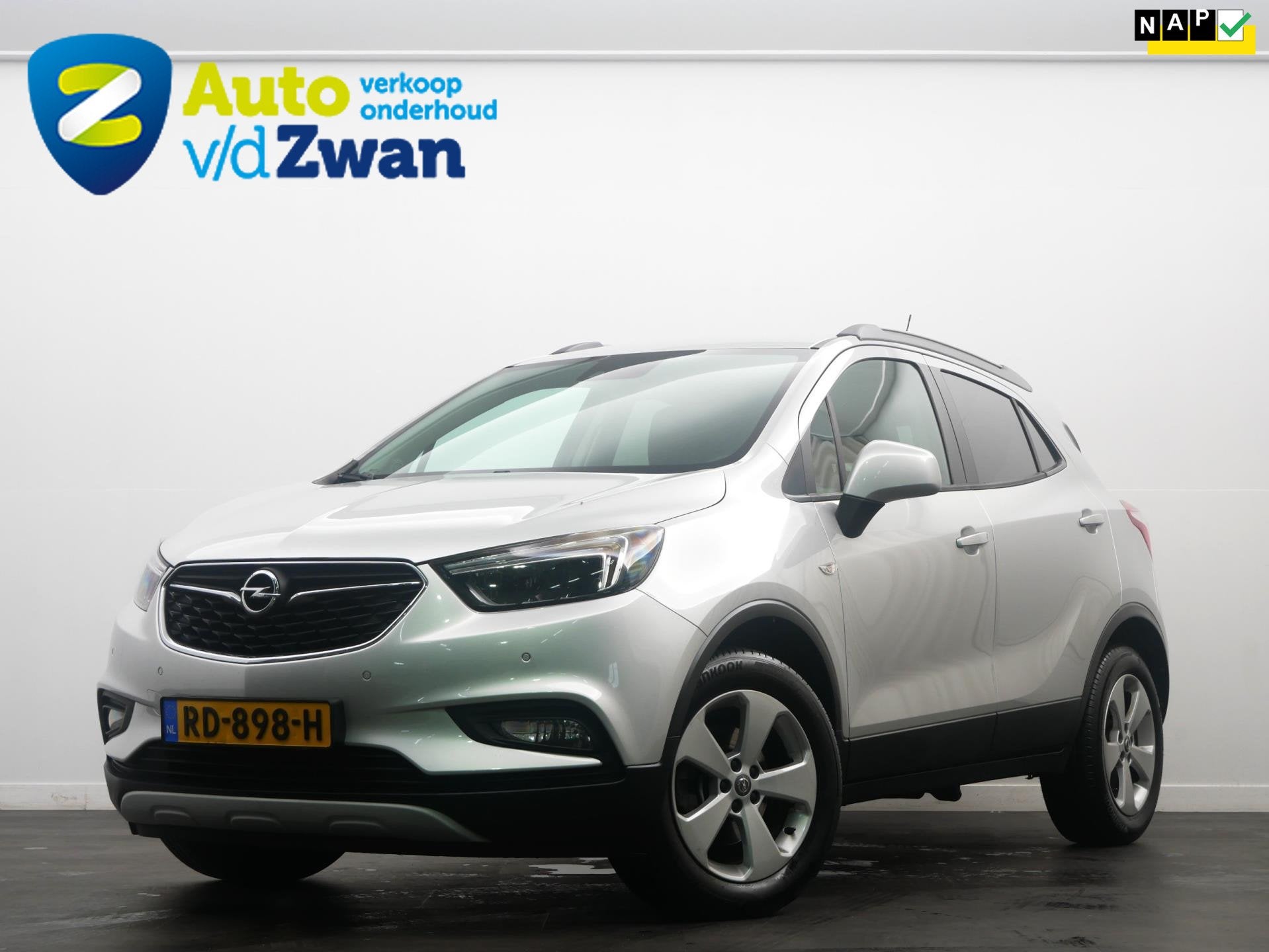 Opel Mokka X 1.6 CDTI Business+ CarPlay/Camera/Trekhaak, Auto's, Opel, 1349 kg, Stof, Gebruikt, Origineel Nederlands
