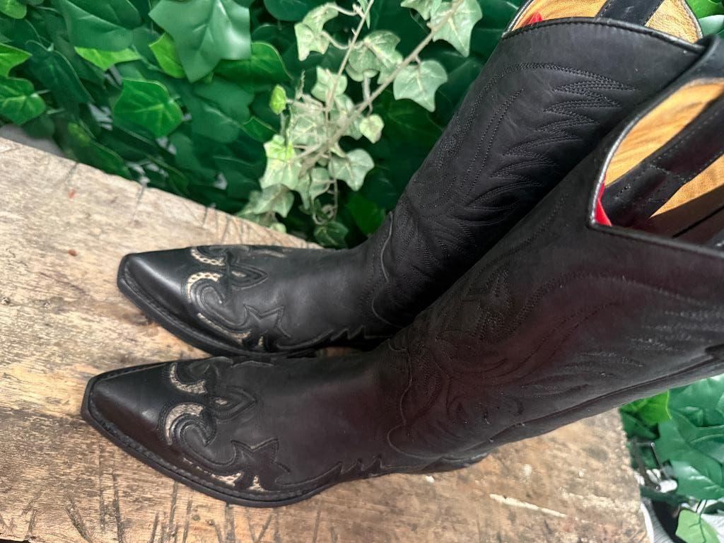 bijna Nieuwe prachtige laarzen van sendra maat 37, Zwart, Ophalen of Verzenden, Zo goed als nieuw, Sendra
