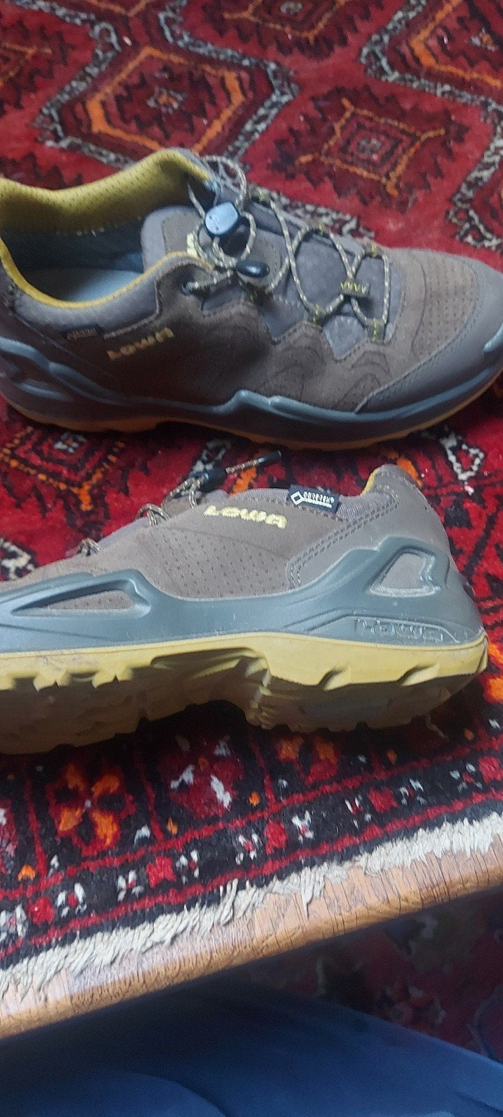 Lowa schoenen maat 38. zgan., Ophalen of Verzenden, Zo goed als nieuw, Schoenen