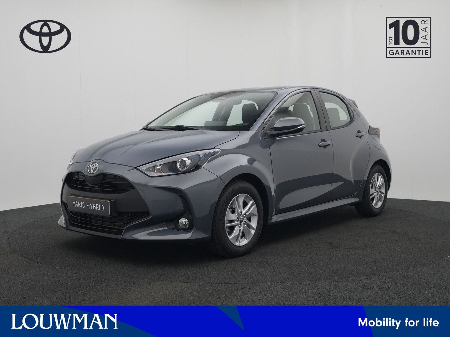 Toyota Yaris 1.5 Hybrid 115 Active | NIEUW GEREGISTREERD | P, Bedrijf, Hybride Elektrisch/Benzine, 3 cilinders, Zilver of Grijs