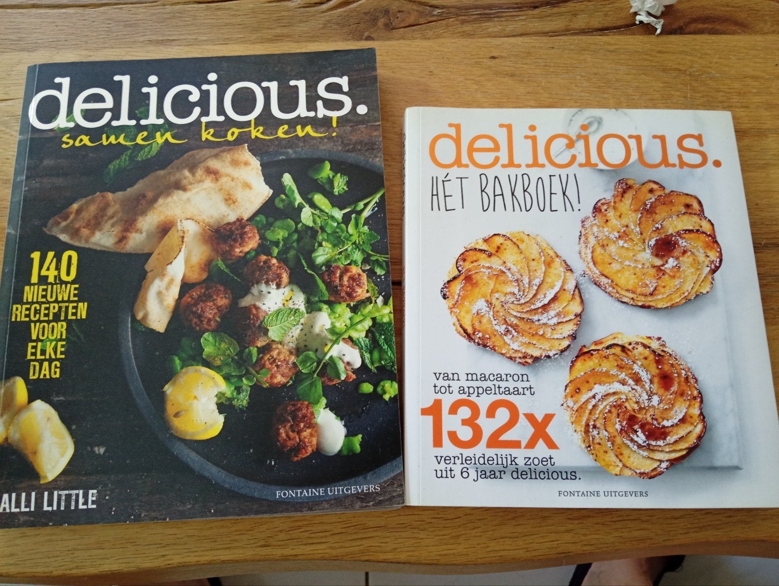 Delicious Kookboeken: Samen Koken & Hét Bakboek, Alli Little, Ophalen of Verzenden, Zo goed als nieuw, Hoofdgerechten