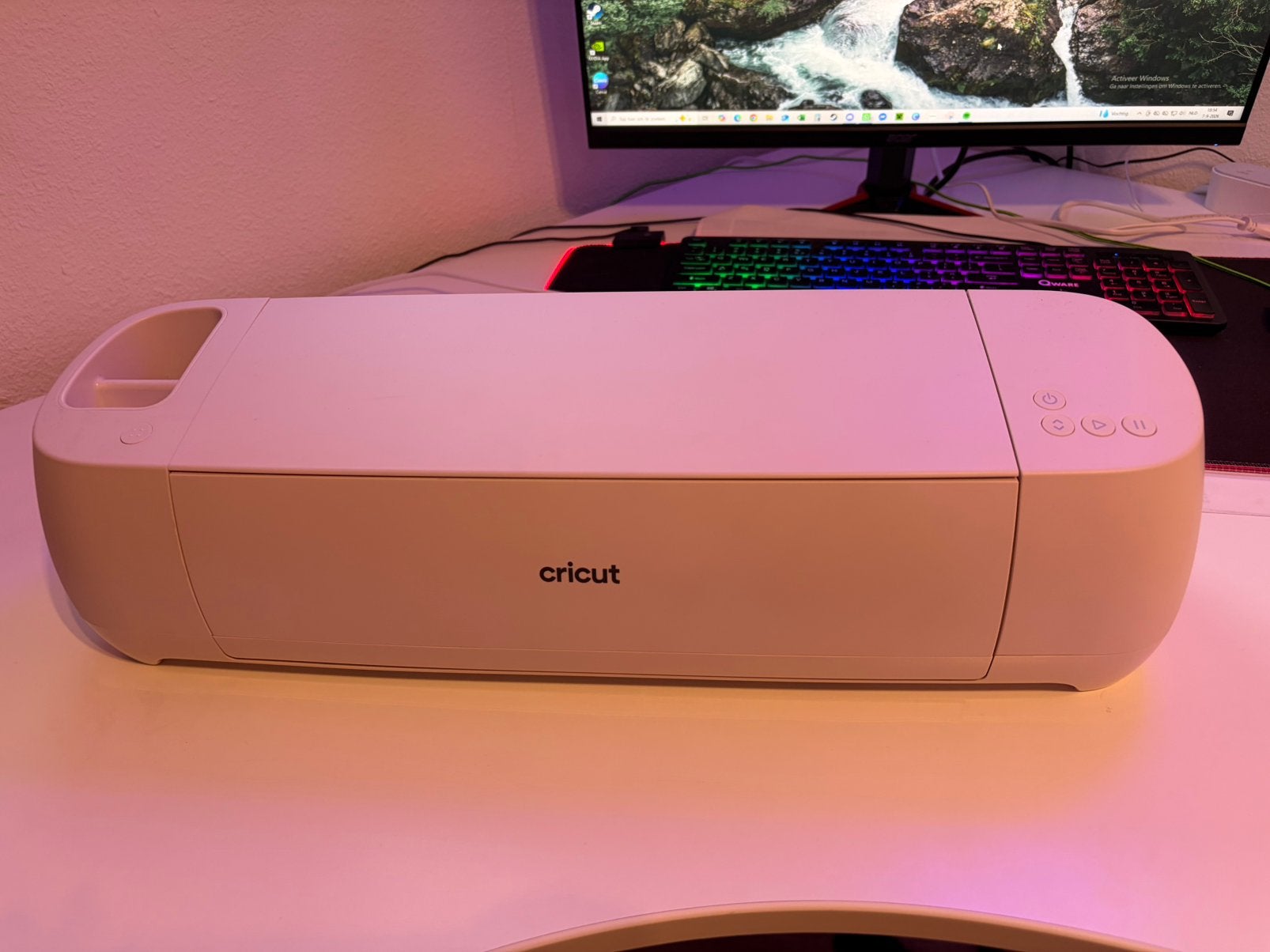 Cricut Explore 4 + EasyPress 3 Complete Set + materialen, Ophalen, Zo goed als nieuw, Stickers en Plaatjes