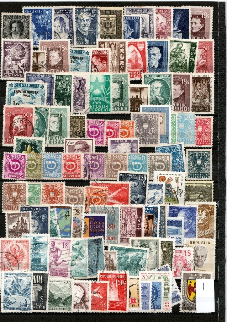 90 zegels Oostenrijk blad 1, Ophalen of Verzenden, Gestempeld