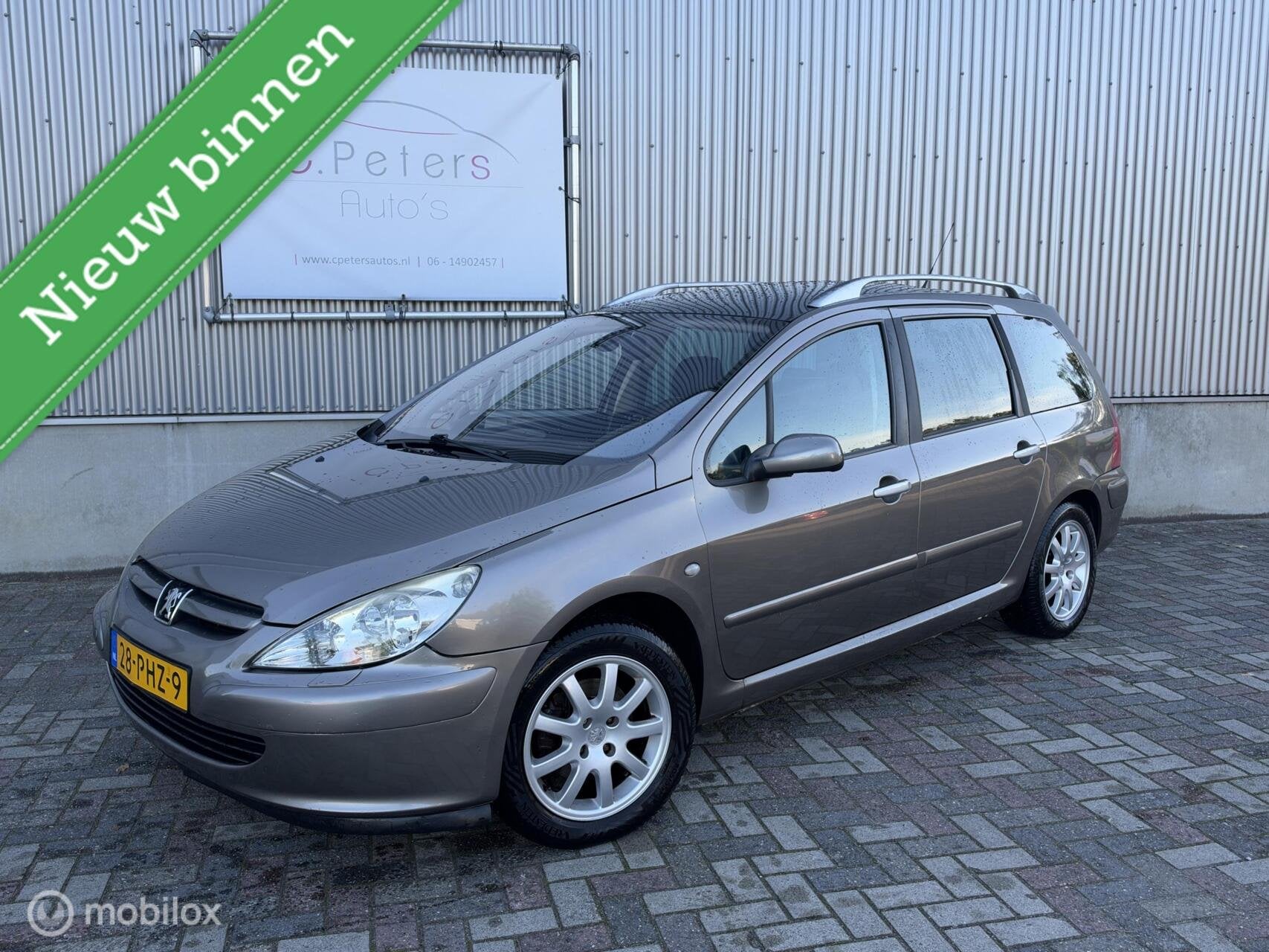 Peugeot 307 SW 1.6 16V 6persoons 2004 / Carplay / Leer / Nav, Gebruikt, 4 cilinders, Verwarmde buitenspiegels, 1299 kg