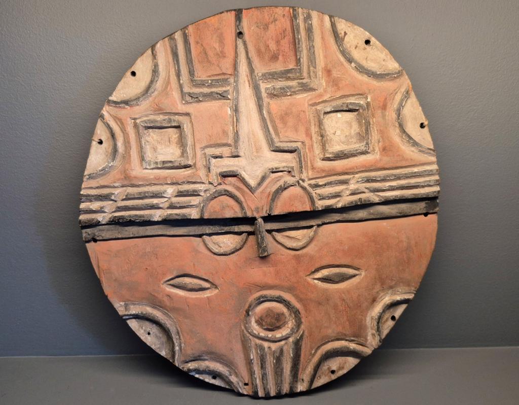 Zeldzaam groot Disc masker uit Congo, Ophalen of Verzenden