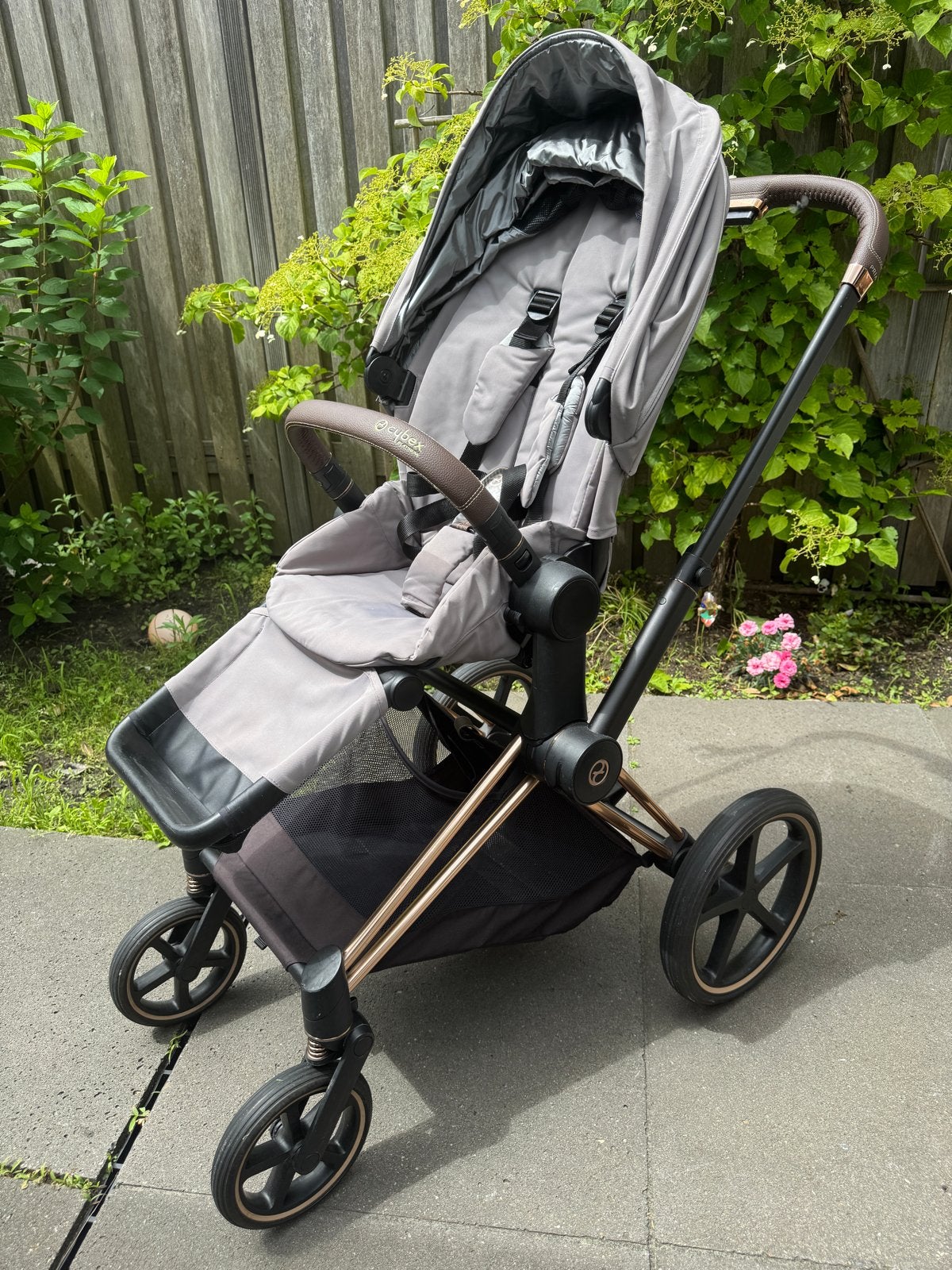 Cybex Priam kinderwagen met reiswieg en voetenzak, Gebruikt, Combiwagen, Met reiswieg, Ophalen
