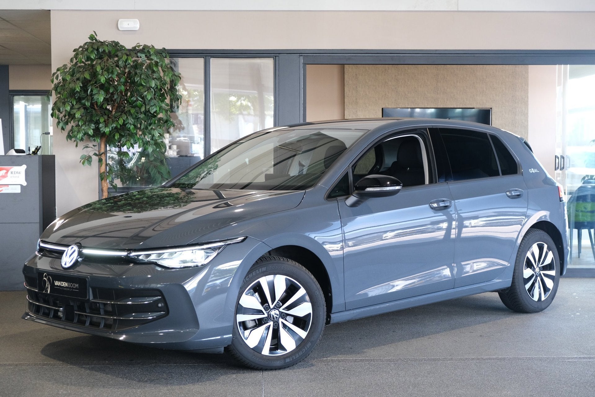 Volkswagen Golf 8.5 1.5 TSI 150PK Facelift Goal Led Cam Navi, Voorwielaandrijving, Dealer onderhouden, 4 cilinders, 150 pk