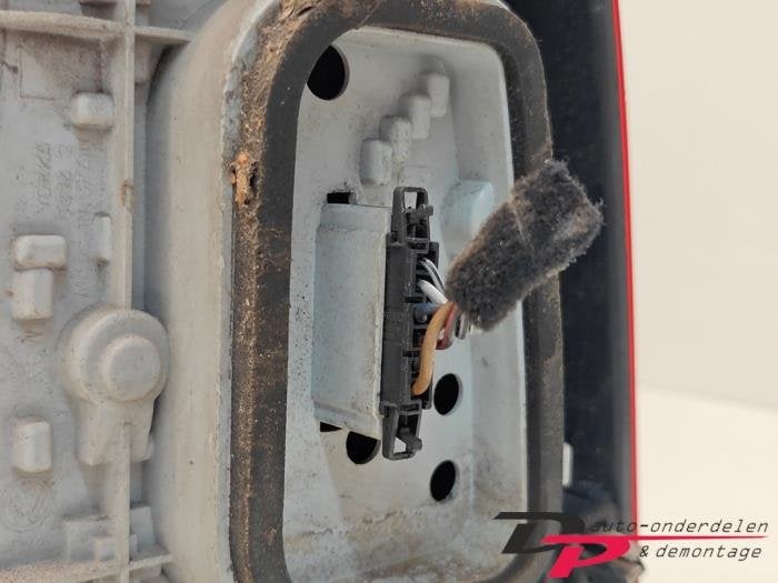 Achterlicht links van een Volkswagen Polo, Gebruikt, -, Volkswagen, -
