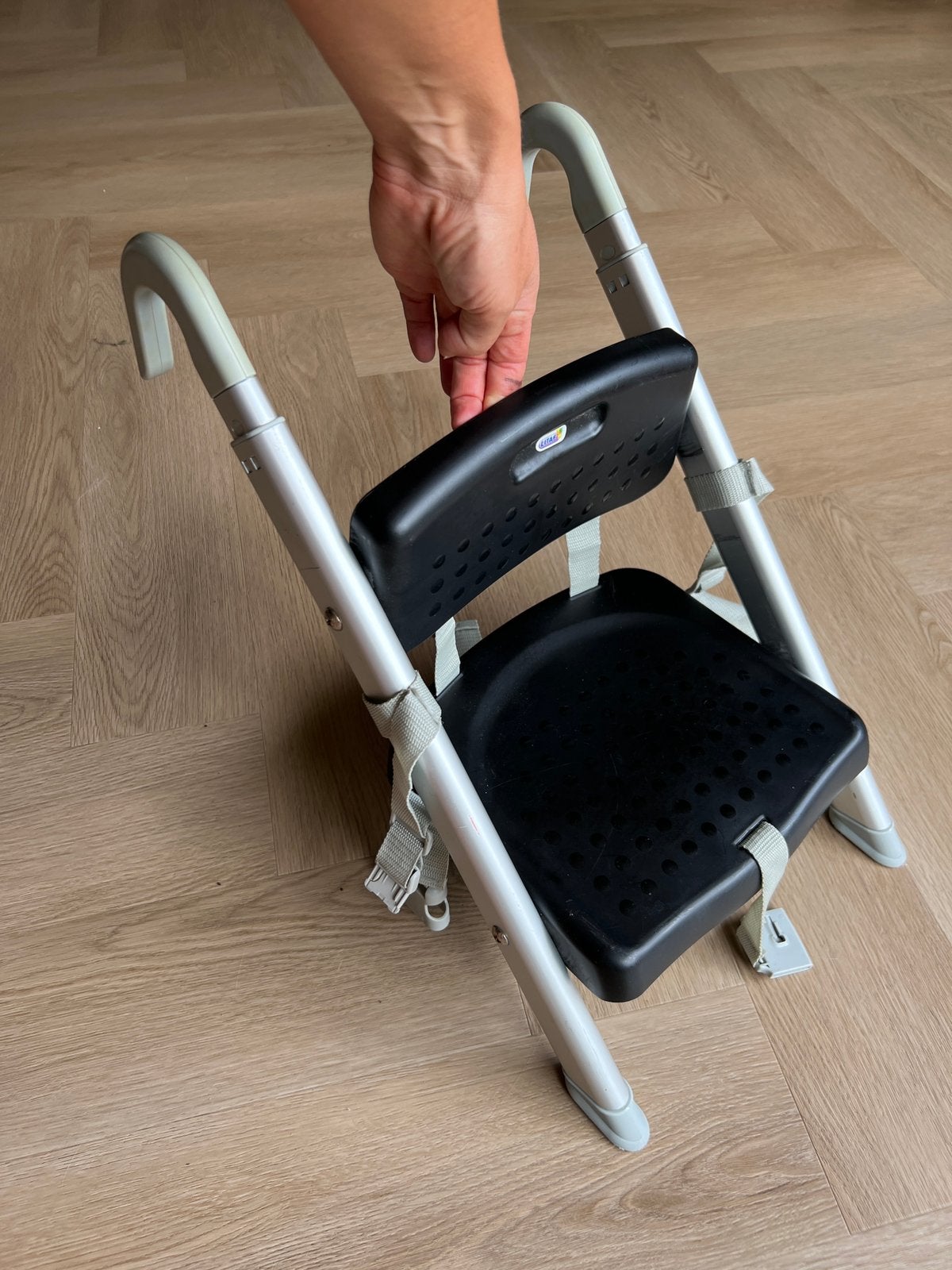 Litaf Hang ’n Seat kinderstoel / stoelverhoger – opvouwbaar, Kinderen en Baby's, Kinderstoelen, Ophalen, Gebruikt, Inklapstoel