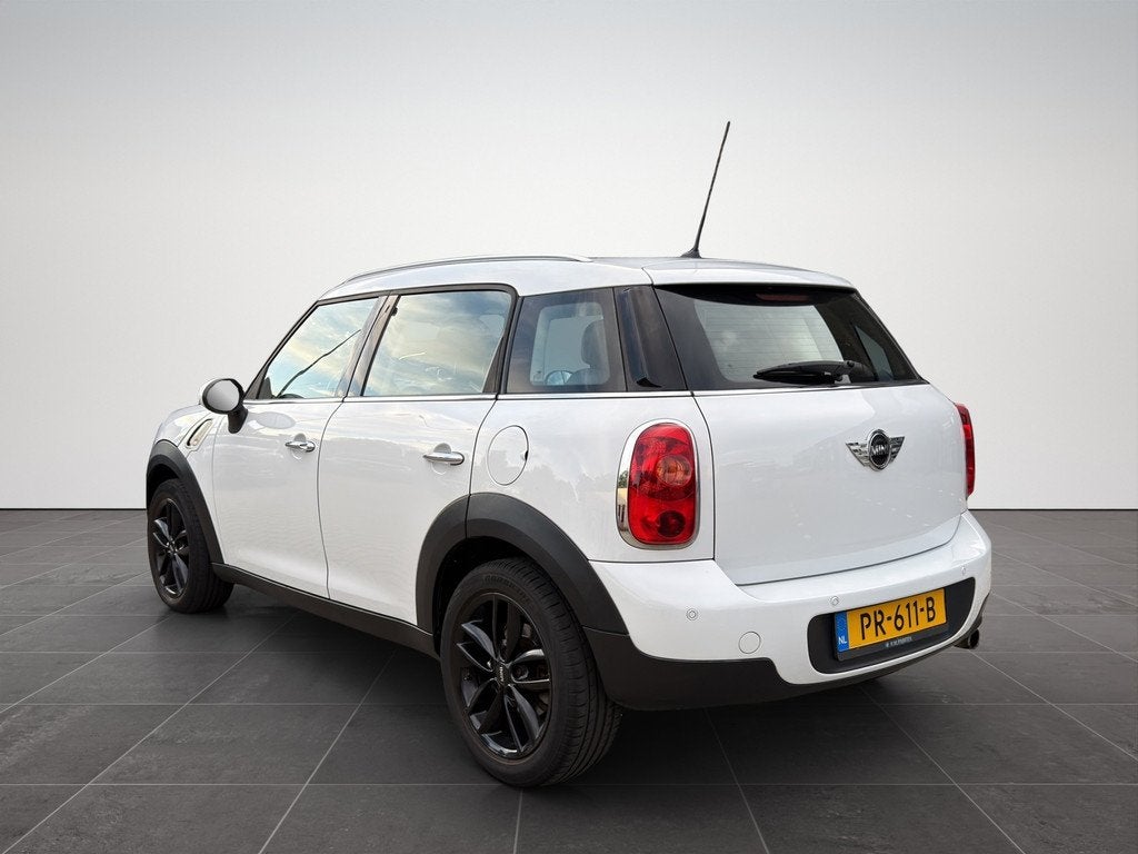 Mini Countryman 1.6 One Airco|Stoelverwarming|Wit Metallic, Auto's, Voorwielaandrijving, Gebruikt, Euro 6, 98 pk