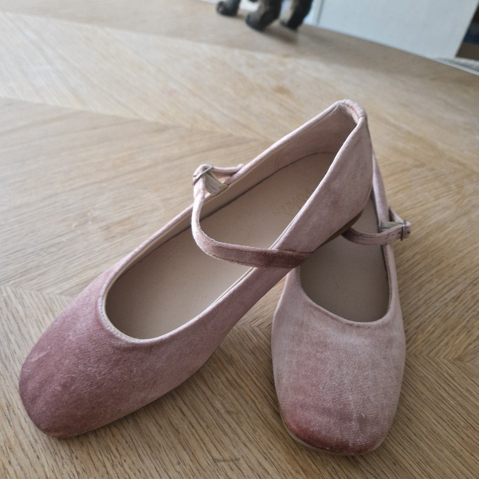 Roze fluwelen ballerina's - Ulla Popken - Maat 42, Kleding | Dames, Schoenen, Nieuw, Ulla Popken, Roze, Ballerina's