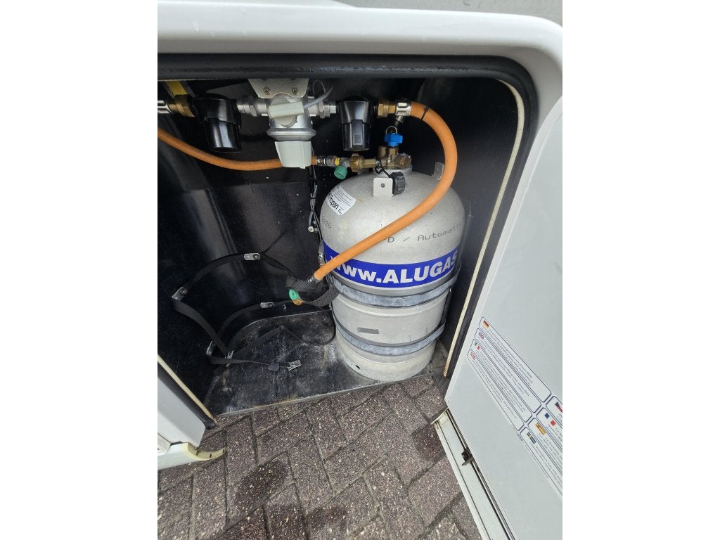 Foto 24 van Hymer B 588 in top staat 2014 met Levelsysteem