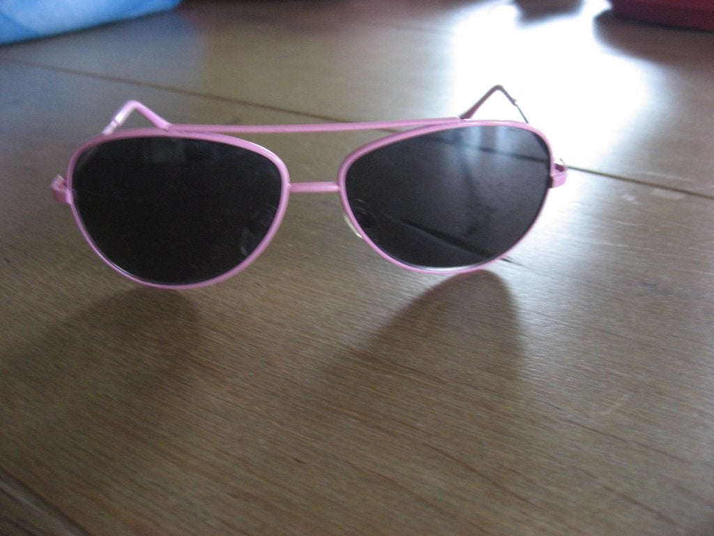 stoere roze kinder piloten zonnebril van metaal, Kinderen en Baby's, Kindermode-accessoires, Zo goed als nieuw, Verzenden