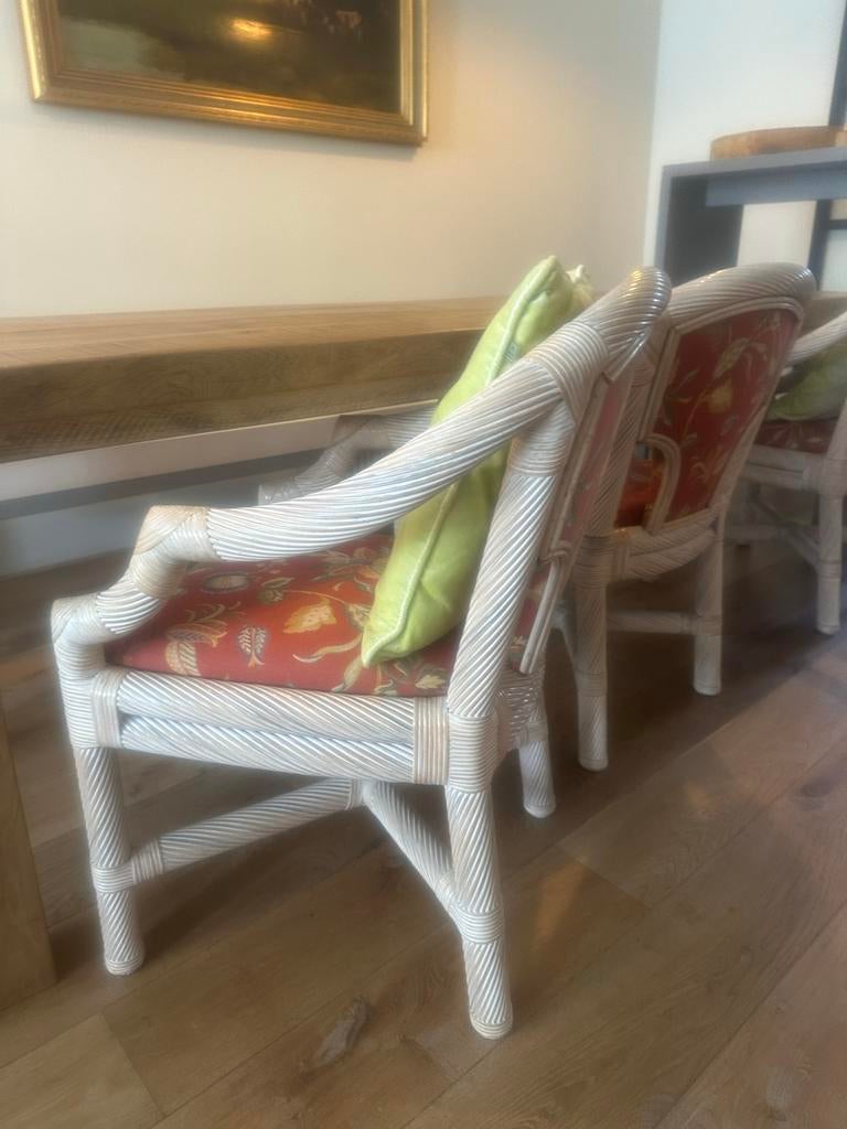 Manou stoelen 4 stuks met zalmroze stof-bloem, Huis en Inrichting, Stoelen, Gebruikt, Overige kleuren, Riet of Rotan, Ophalen of Verzenden
