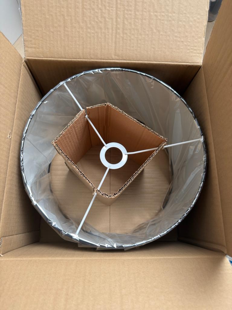 Nieuwe lampenkap voor vloerlamp - Zwart, rond, Huis en Inrichting, Lampen | Lampenkappen, 25 tot 50 cm, Zwart, Rond, Nieuw