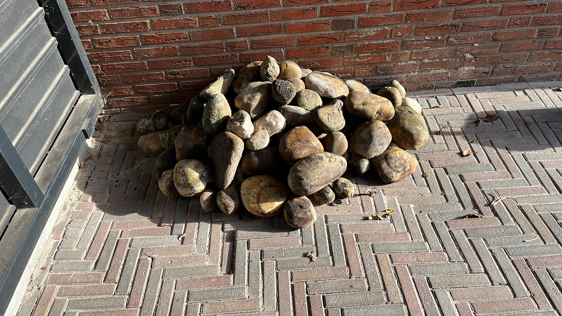Gratis 3 kruiwagens veldkeien, Ophalen, Overige materialen, Gebruikt, Kei