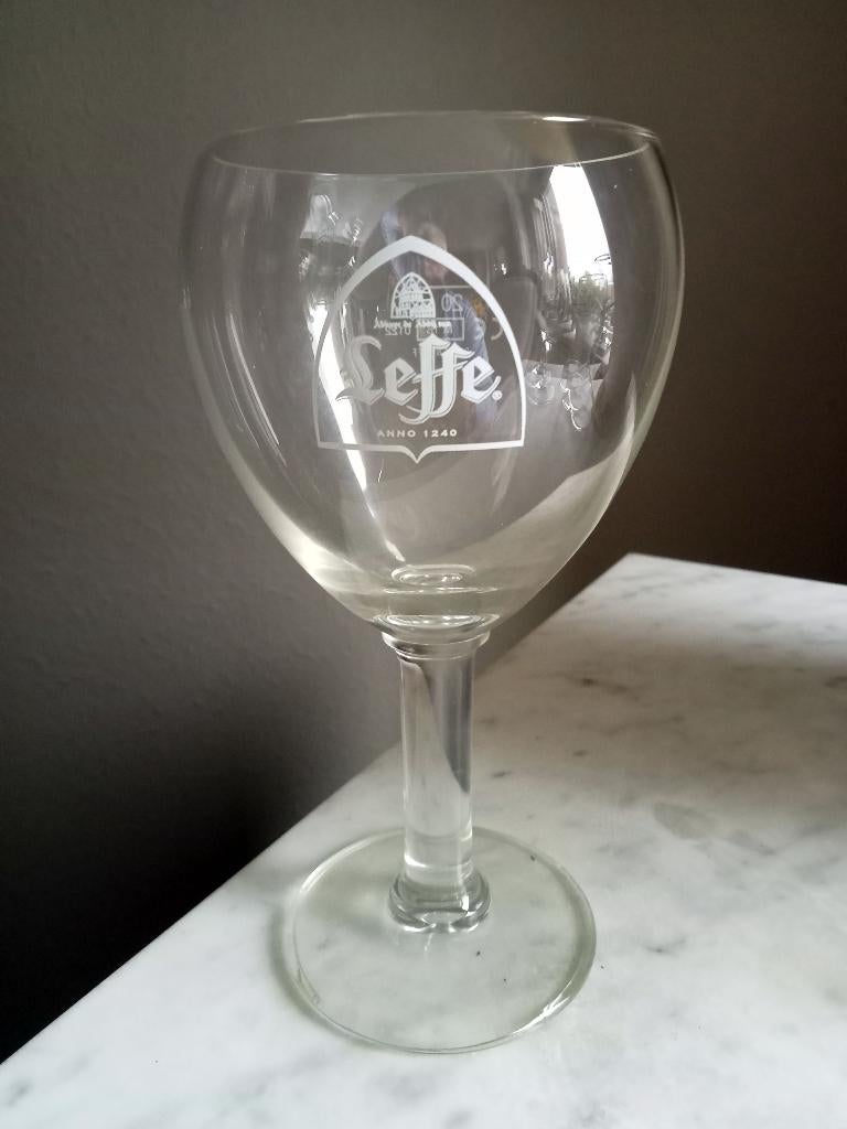 5 Leffe Bierglazen 20 cl., Verzamelen, Biermerken, Ophalen of Verzenden, Zo goed als nieuw, Glas of Glazen, Overige merken