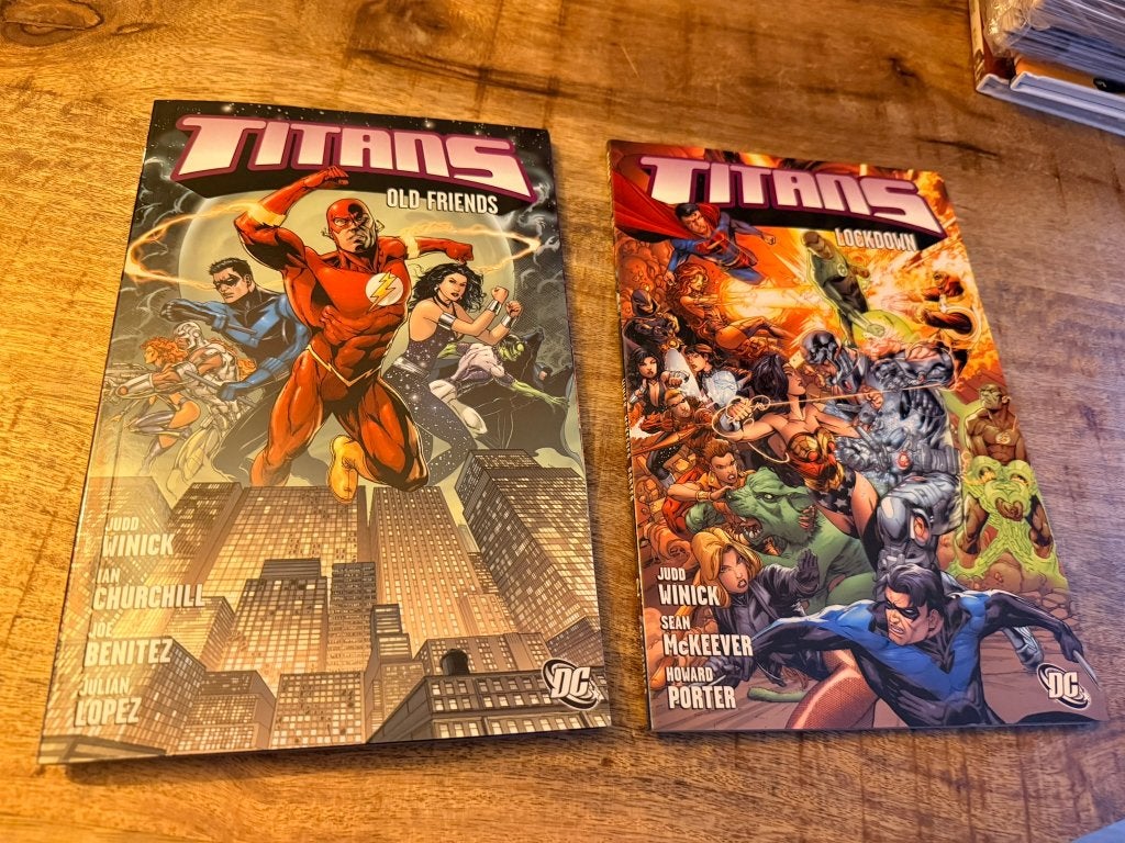 Titans: Old Friends & Lockdown - Ongelezen Comics, Amerika, Ophalen of Verzenden, Zo goed als nieuw, Meerdere comics