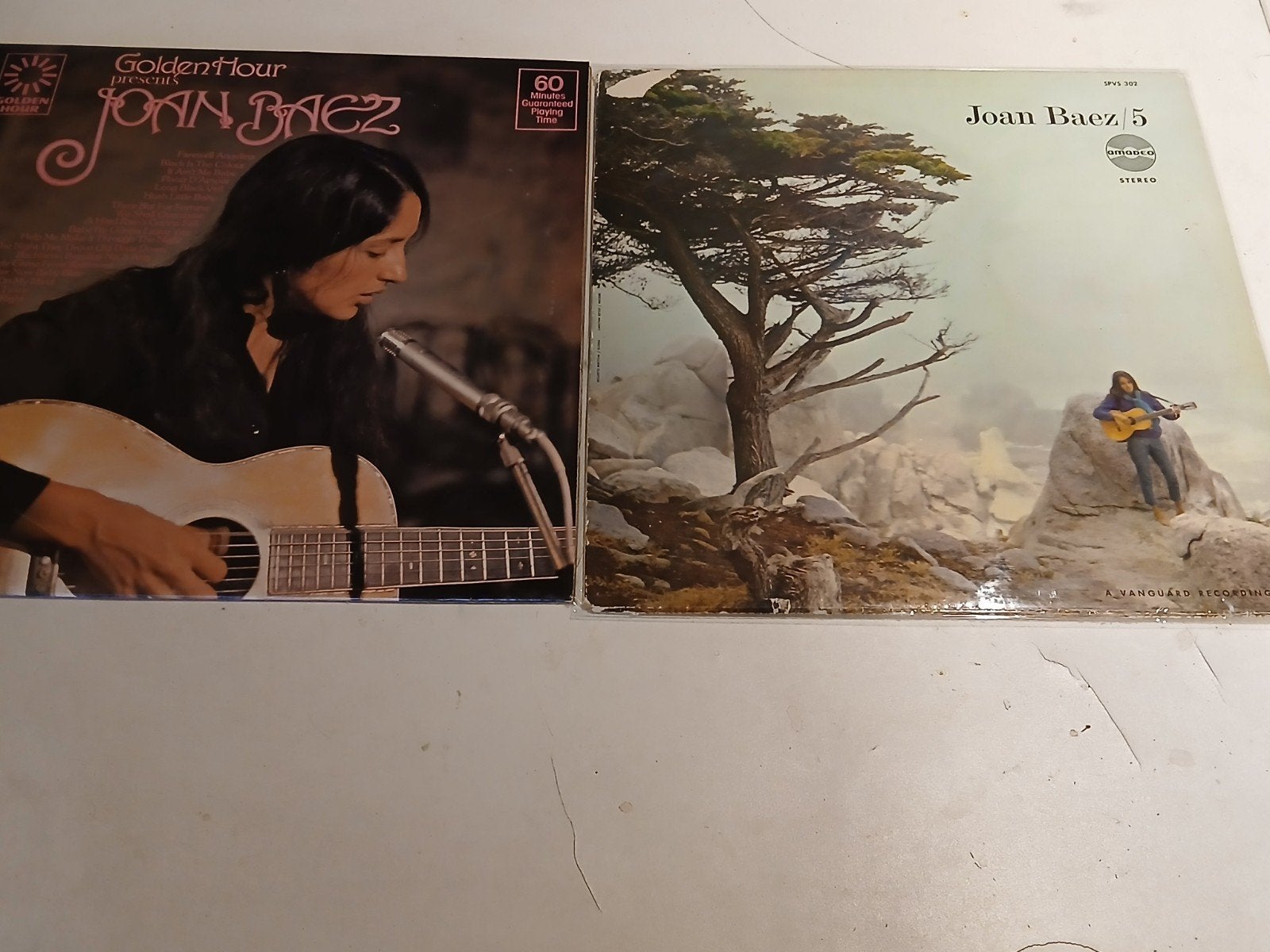 Joan Baez LP's: Joan Baez 5 en Golden Hour, Ophalen of Verzenden