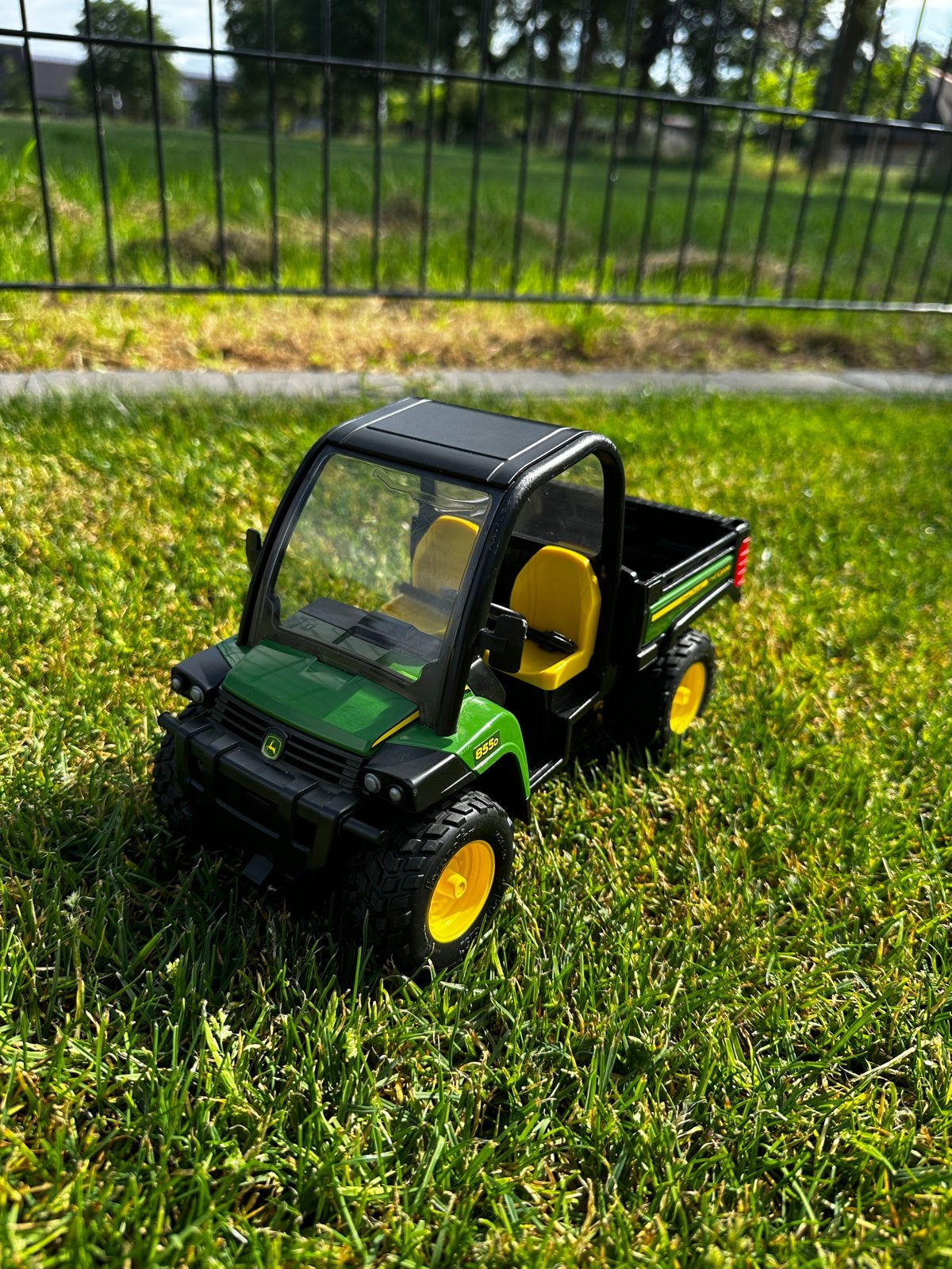 John Deere Gator XUV 855D met figuur, Ophalen, Zo goed als nieuw