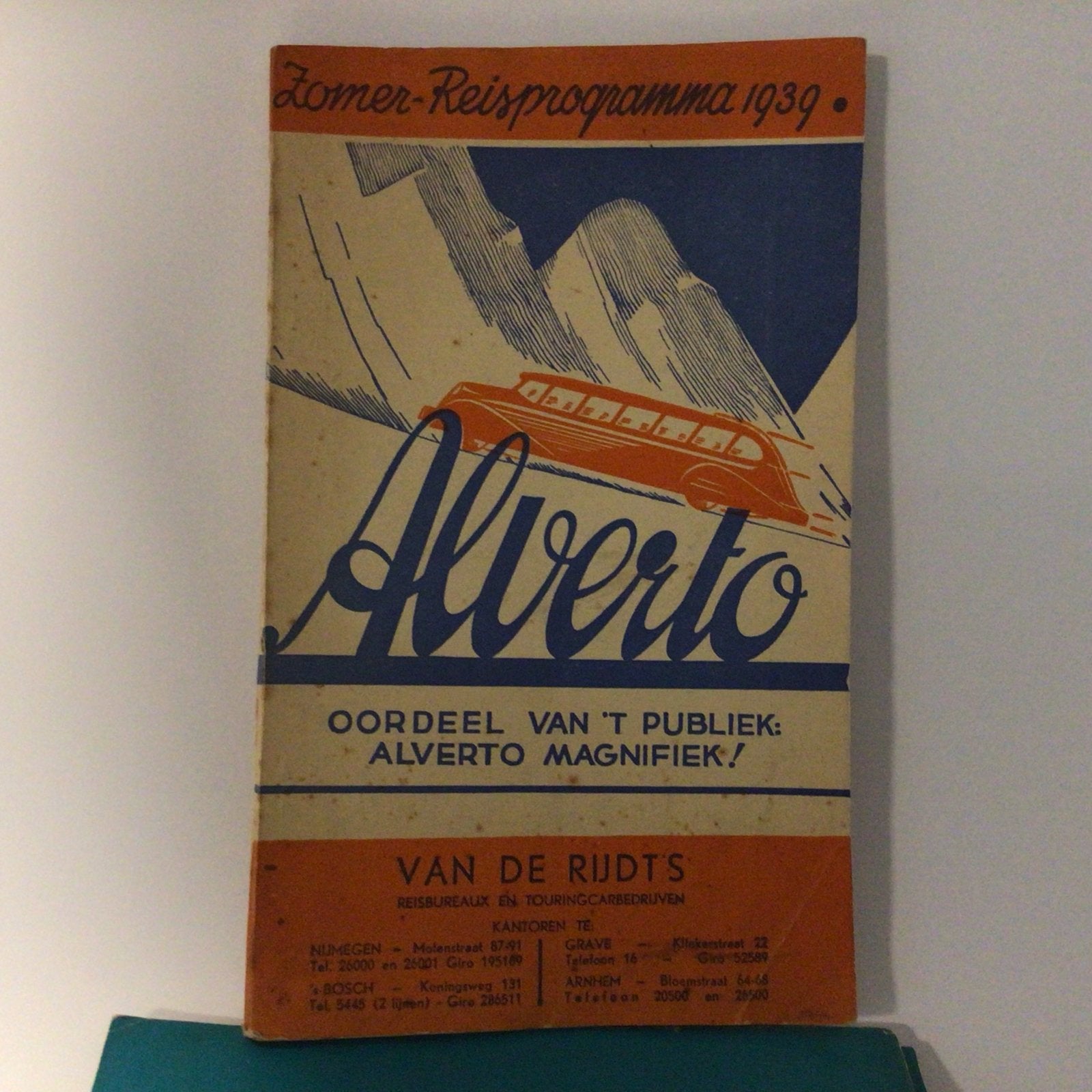 Zomer-Reisprogramma 1939 - Alverto Reisbrochure, Boeken, Europa, Ophalen of Verzenden, Brochure, Gelezen