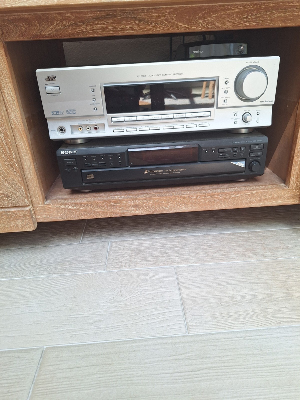 JVC Receiver & Sony CD-speler met Bose Speakers, Ophalen