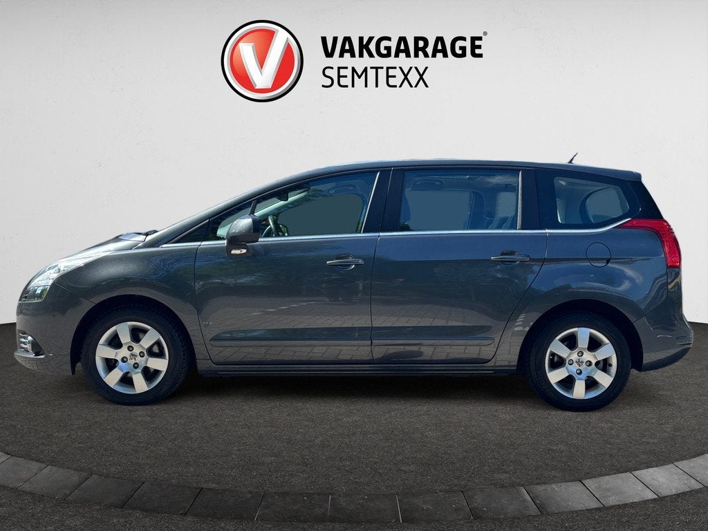 Peugeot 5008 1.6 THP ST 5p. | Automaat | Org NL | 2de Eig. |, Auto's, Peugeot, Euro 5, Stof, Gebruikt, Zwart