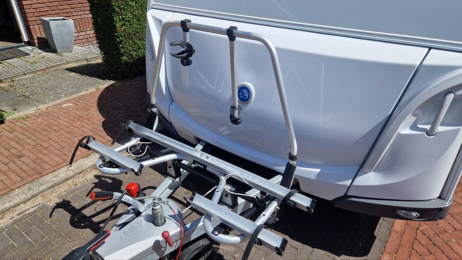 Thule Caravan Superb fietsendrager voor caravan, Achterklepdrager, Ophalen of Verzenden, Zo goed als nieuw, 2 fietsen