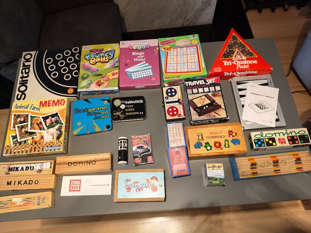 Diverse kleine spelletjes, Ophalen, Zo goed als nieuw