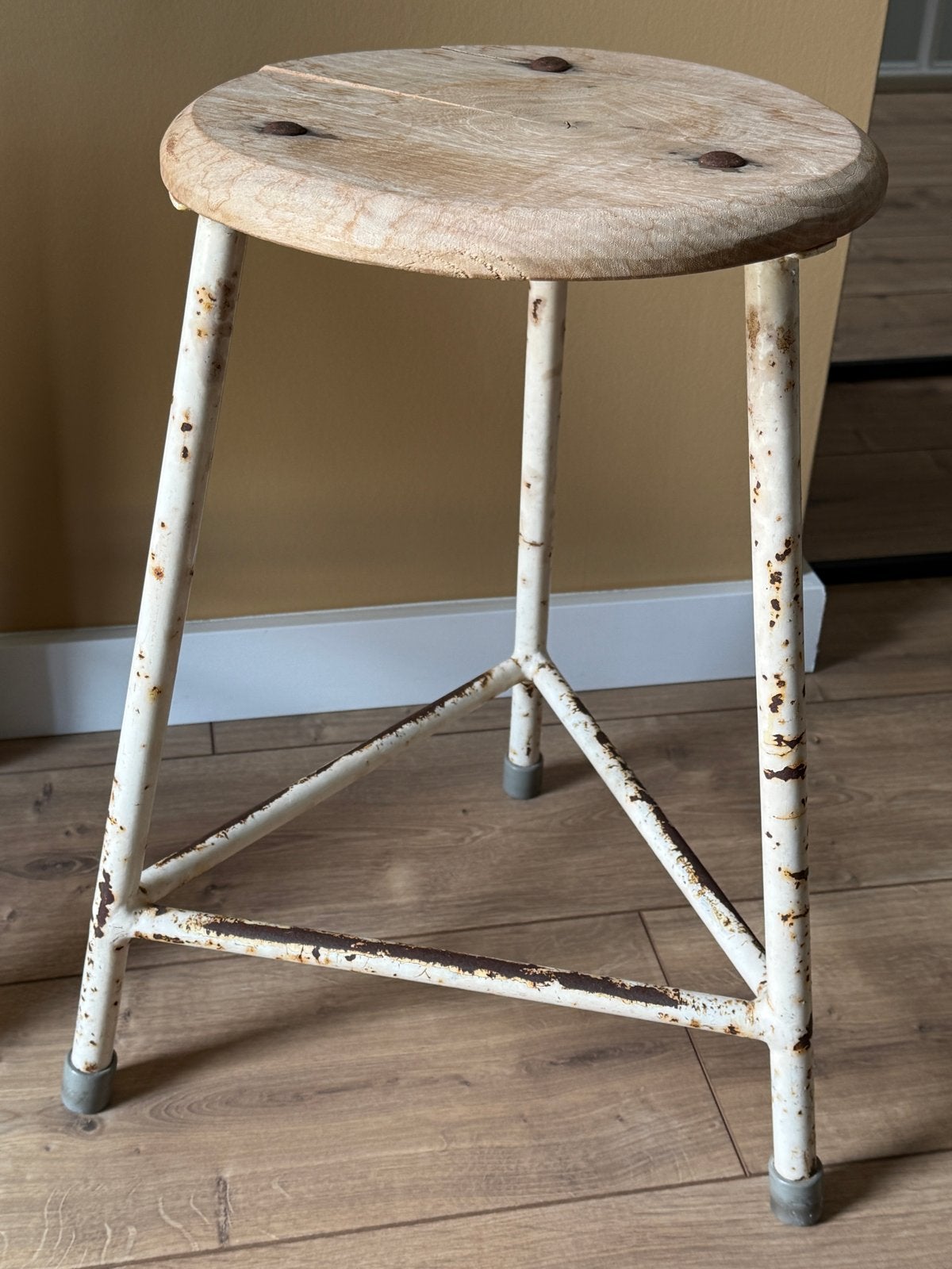Vintage industriële kruk met houten zitting, Ophalen
