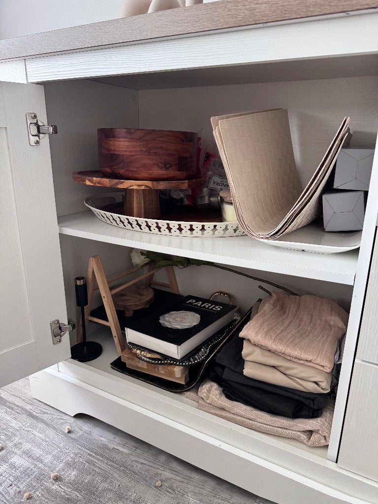 Foto 9 van Dressoir bieden en meenemen