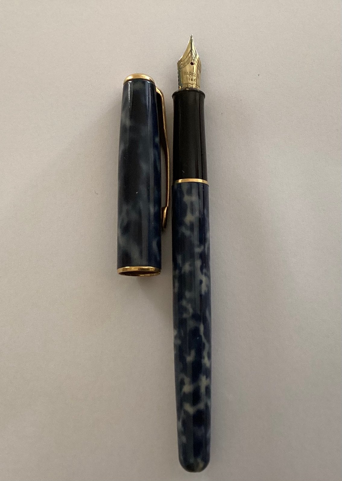 Parker Sonnet Indigo Blue Lanque Vulpen, Ophalen of Verzenden, Gebruikt, Vulpen, Parker