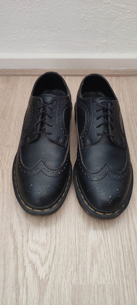 Dr. Martens brogues 3989 zwart maat 39, Schoenen met lage hakken, Zwart, Ophalen of Verzenden, Dr. Martens